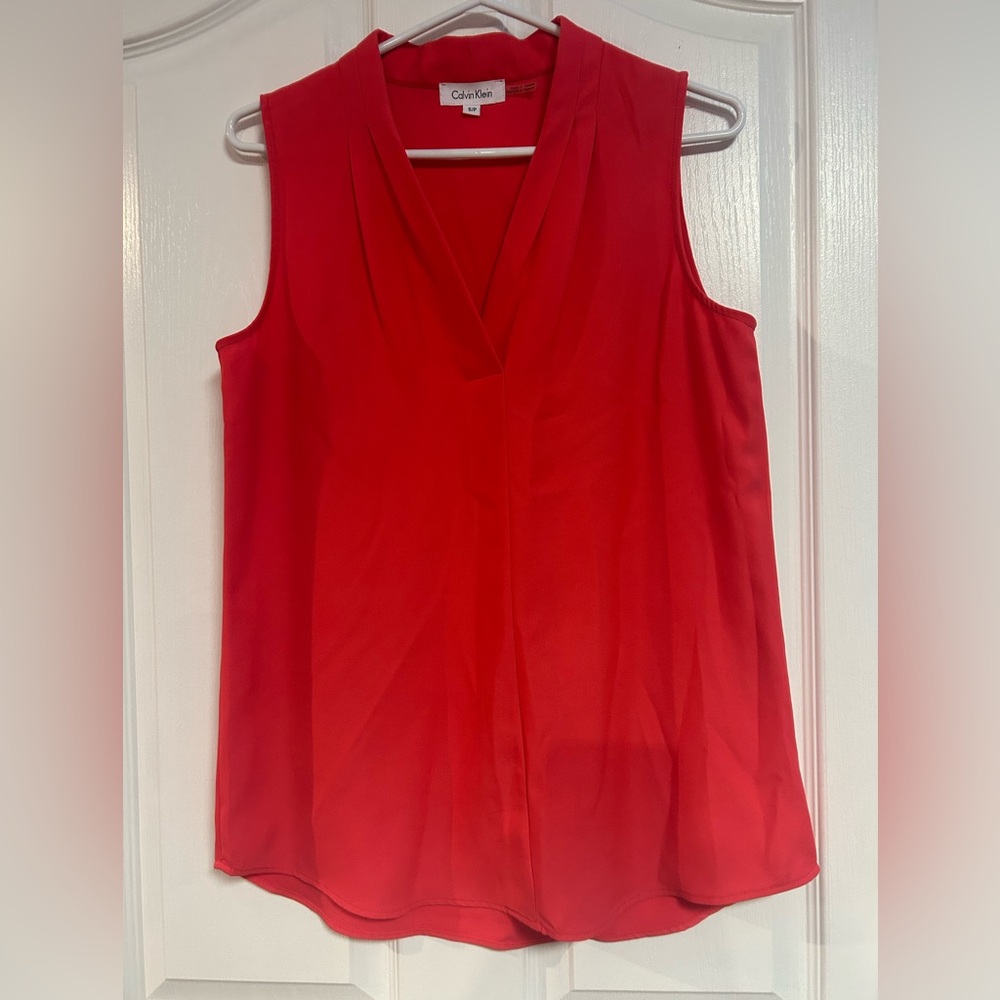 🐰🐰Calvin Klein Women's Coral Sleeveless Blouse